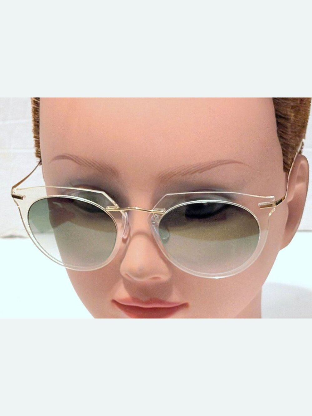 Silhouette 9909 Minimalist Shade Ladies Sunglasses 20 6051 Flex Ultralight Titan